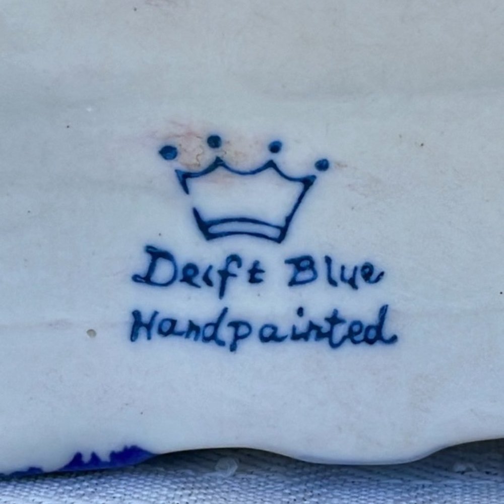 Deft Blue Hand Painted Blue Napkin Holder - Picture 3 of 3
